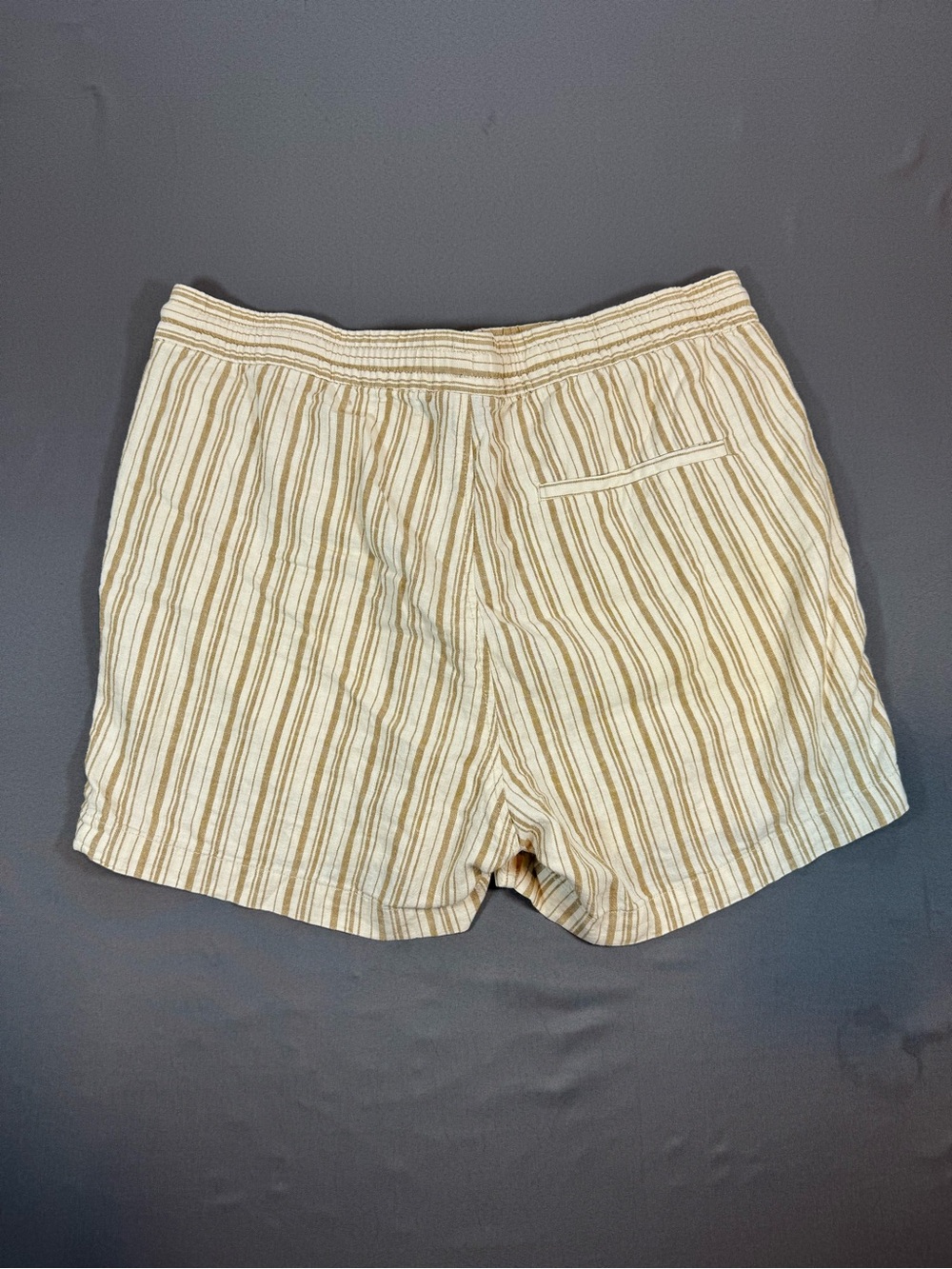 H&M Beige and White Striped Linen-Blend Shorts Size M Beach Summer Vacation - Picture 5 of 7